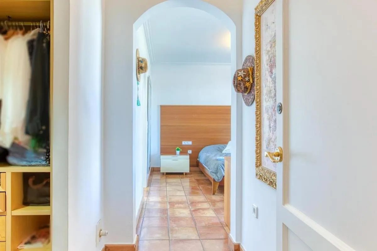 Villa De Lujo Con Amarre Y Piscina Tatil Evi Empuriabrava