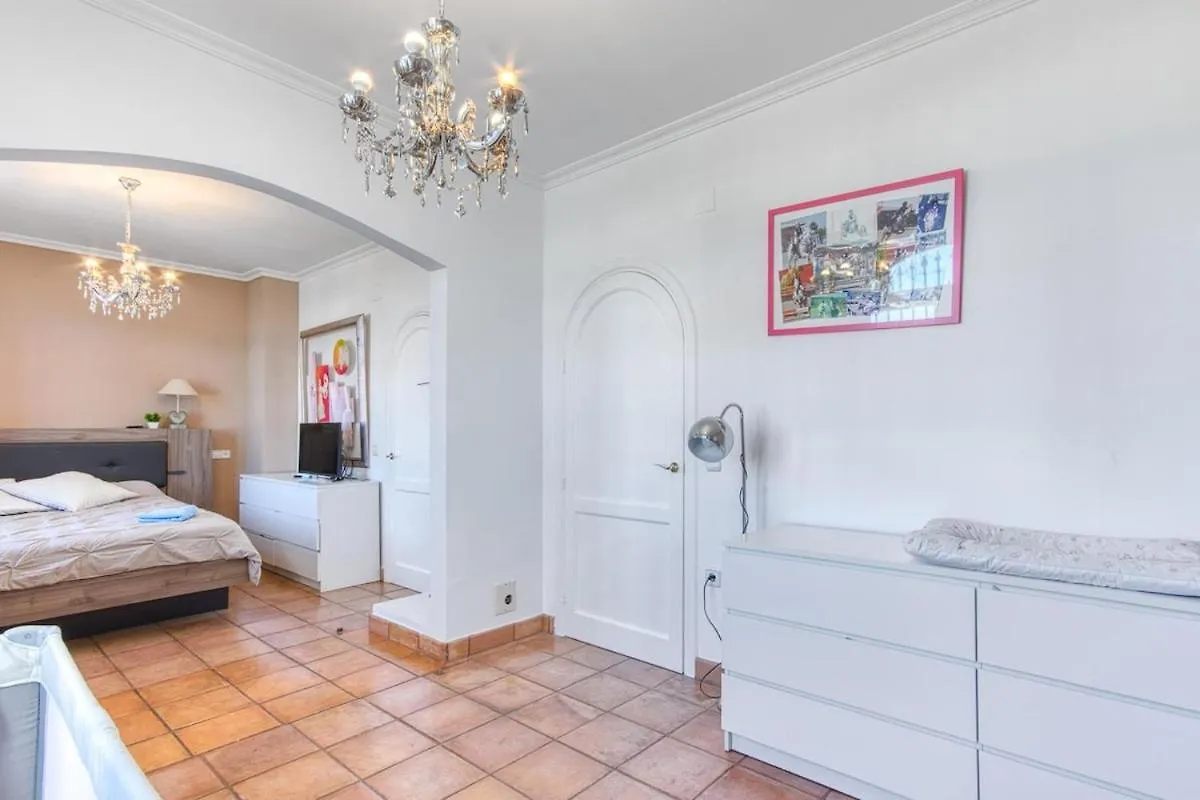 Villa De Lujo Con Amarre Y Piscina Empuriabrava