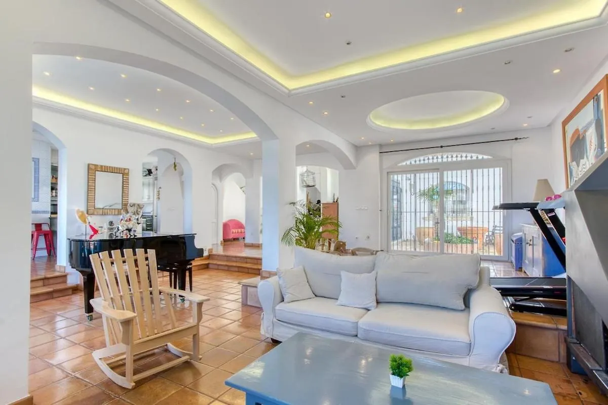 Tatil Evi Villa De Lujo Con Amarre Y Piscina