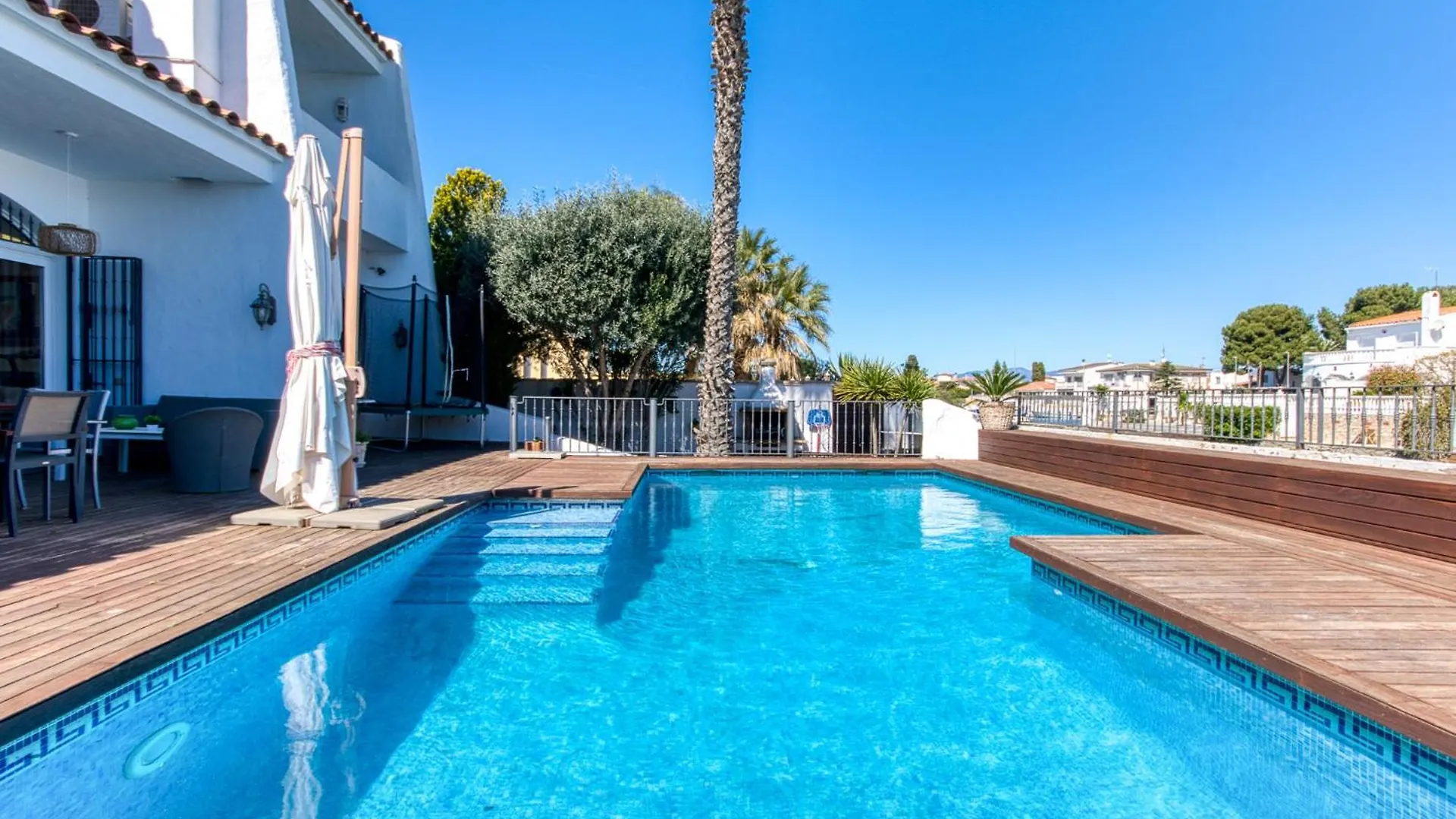 Tatil Evi Villa De Lujo Con Amarre Y Piscina